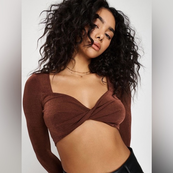 Garage Tops - (3 For $20) Garage Top - Size M